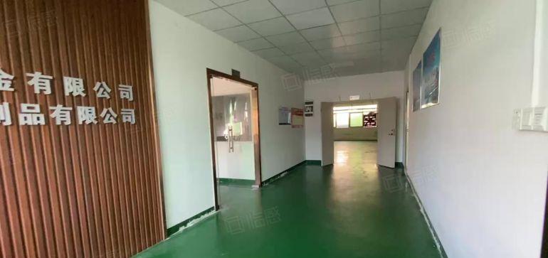 长安乌沙独院二楼实际面积1000平厂房仓库出租现成装修