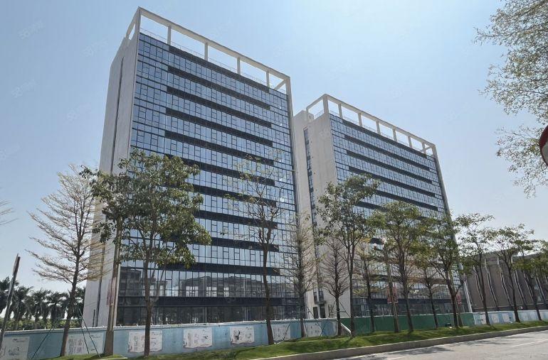 红本工业区标准厂房出租，每栋都可以隔独院