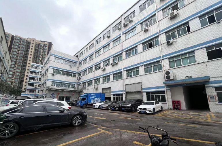 （精装修，带天台）长安乌沙新出楼上厂房500平方，拎包入驻！