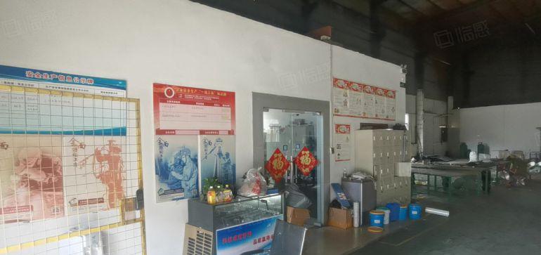 滴水9米！长安霄边单一层钢构厂房出租1000平方现成装修