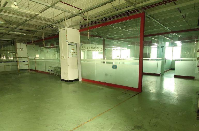 长安镇乌沙靠深圳一楼二楼1500平精装修水电齐全低价厂房出租