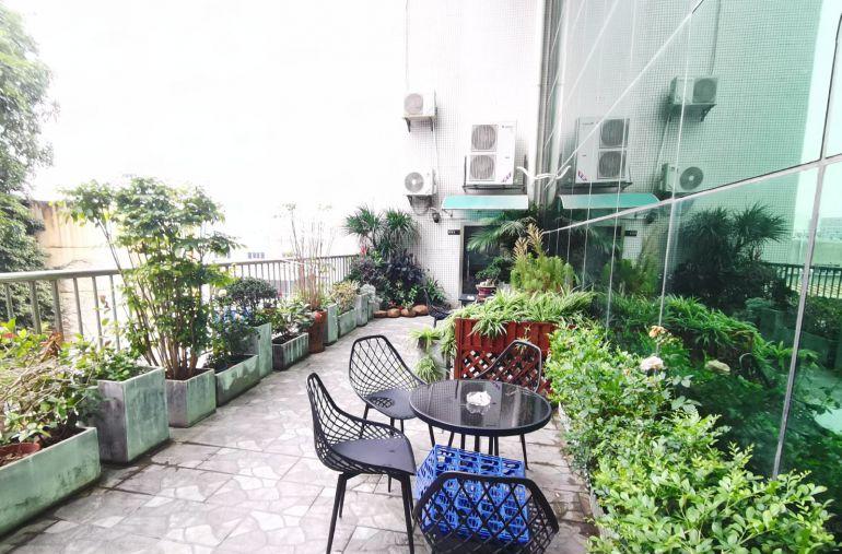 新安大桥附近2250平精装修厂房出租，带花园无尘车间可办环评