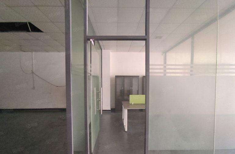 长安沙头标准厂房一楼现成装修拎包生产