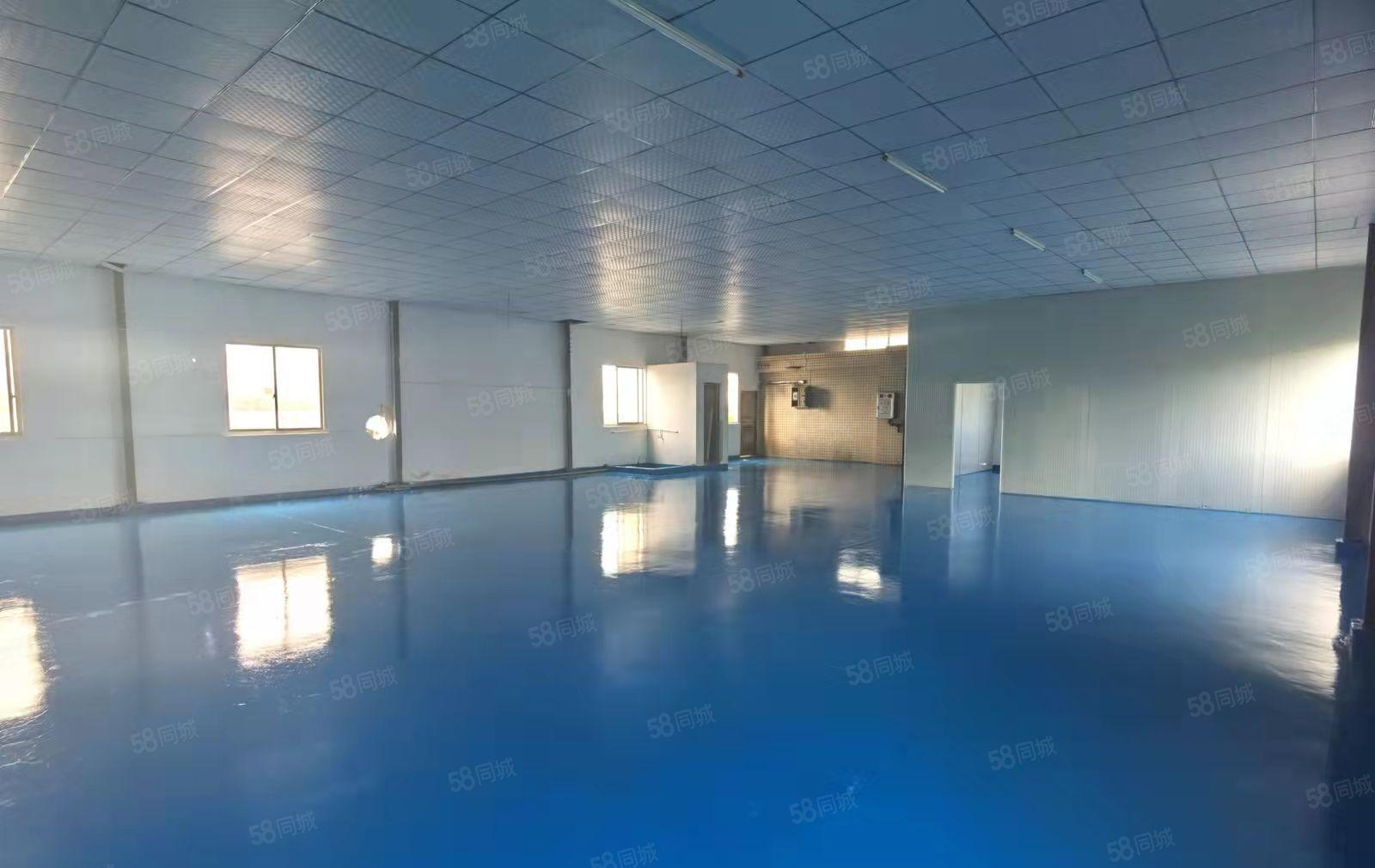 长安厦边新出四楼面积800平方，全新装修，水电到位，