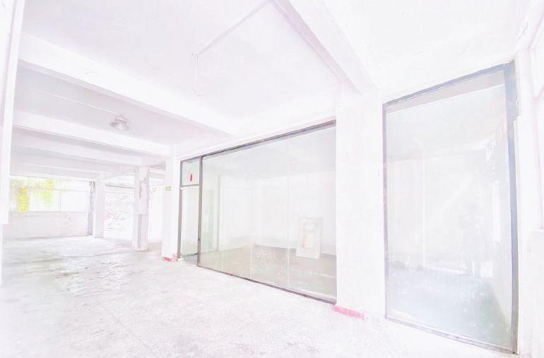 特价18元宵边一楼270平带办公室，货柜车可掉头，厂房出租