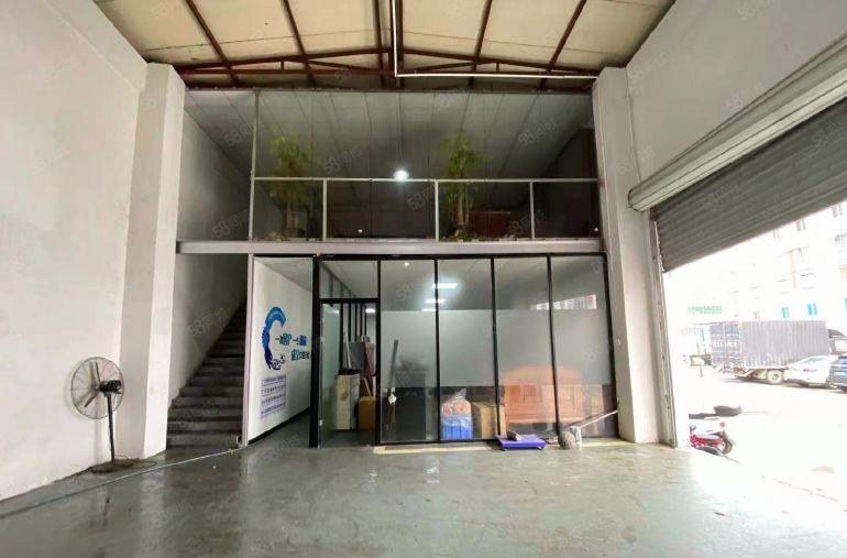 （带阁楼办公室）长安沙头一楼钢构420平厂房出租，高度8米！