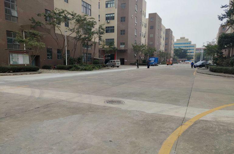 长安锦厦原房东工业园区一楼1000平二楼1000平厂房出租