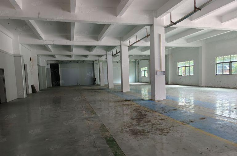 长安新出一楼1800平精装修厂房出租，近高速路口