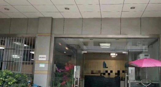 清溪镇三中一楼标准5.5米高带豪华精装修厂房800