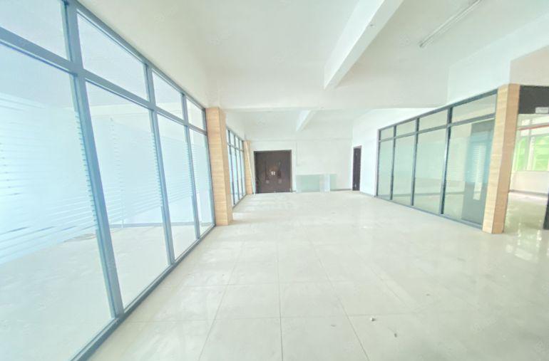 常平  原房东  独院   空地超大  适合物流仓储钣金注塑