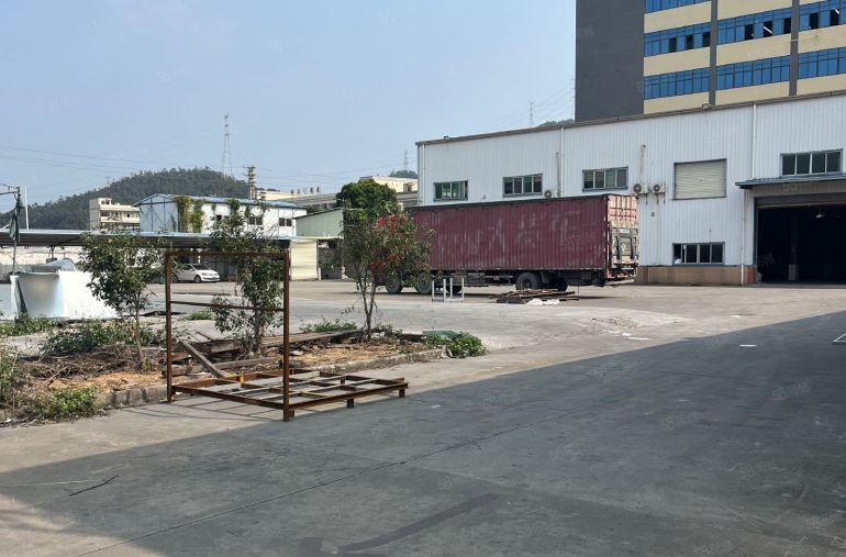 原房东独院单层厂房滴水8米，5800平方带行车，现成办公室