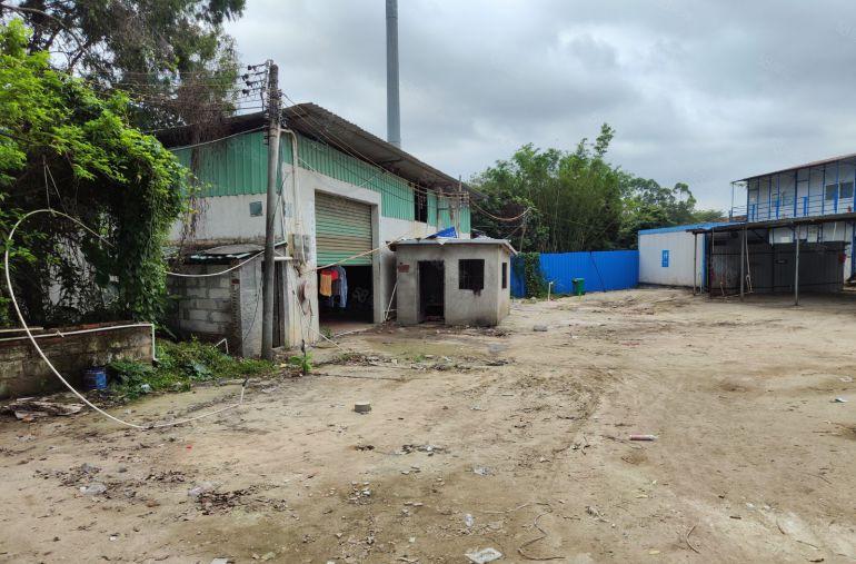 适合破碎废品回收有噪音做仓库的厂房位于常平镇超大空地10块钱