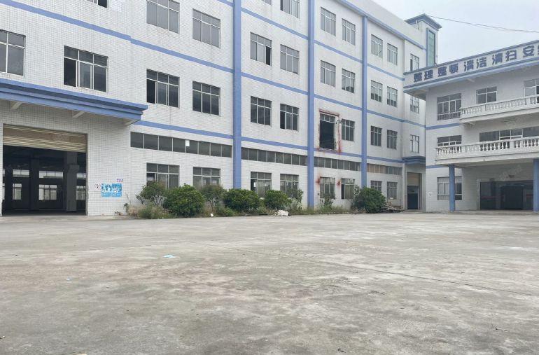 桥头镇标准独院总面积14500平，花园式原房东厂房出租