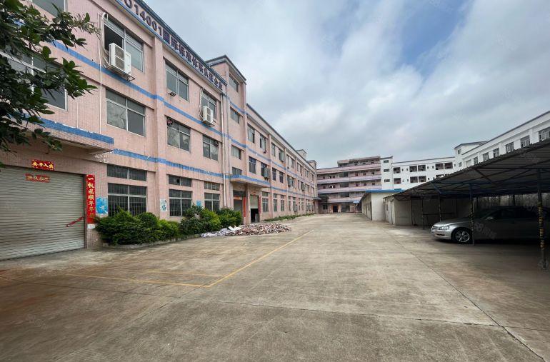 常平独院厂房出租6000平，格局方正适合电子五金塑胶家居