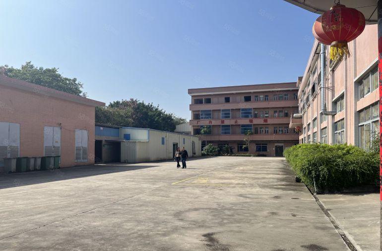 常平新出原房东标准小独院。带独栋豪华办公室，形象好空地超大，