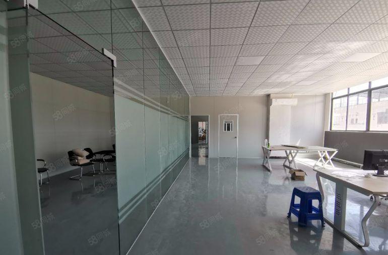 常平本地阿叔楼上精装厂房1300平水电到位全新地坪漆价格便宜