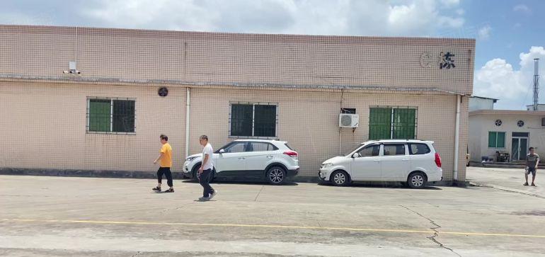 出租常平土塘2000平单一层空地超大适合物流五金模具机械设等