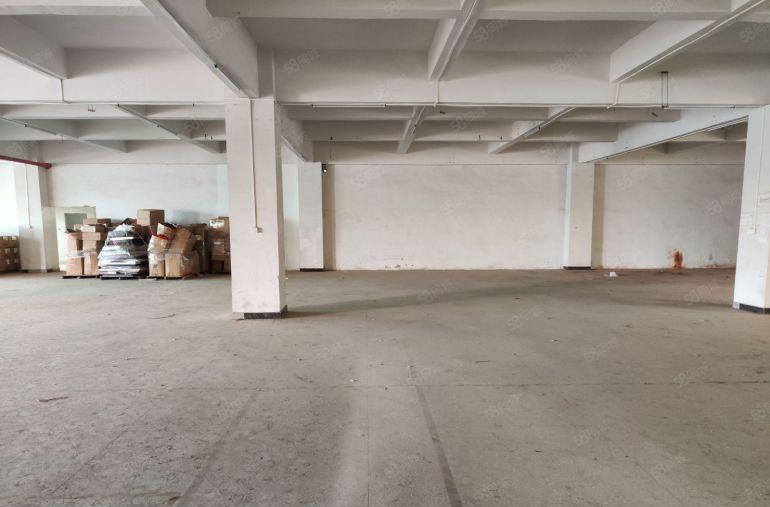 常平镇新出8块钱每平方楼上标准厂房三吨电梯现成办公室