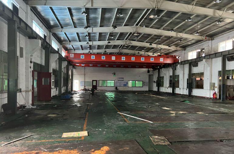 常平现成行车砖墙到顶1500平方，中间无柱子