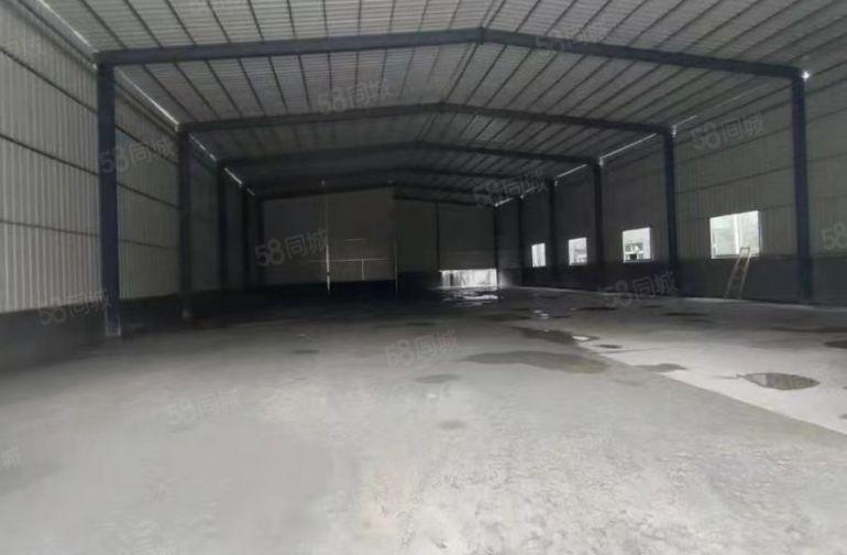 常平镇原房东单一层钢构700平方厂房出租，空地超大，交通便利