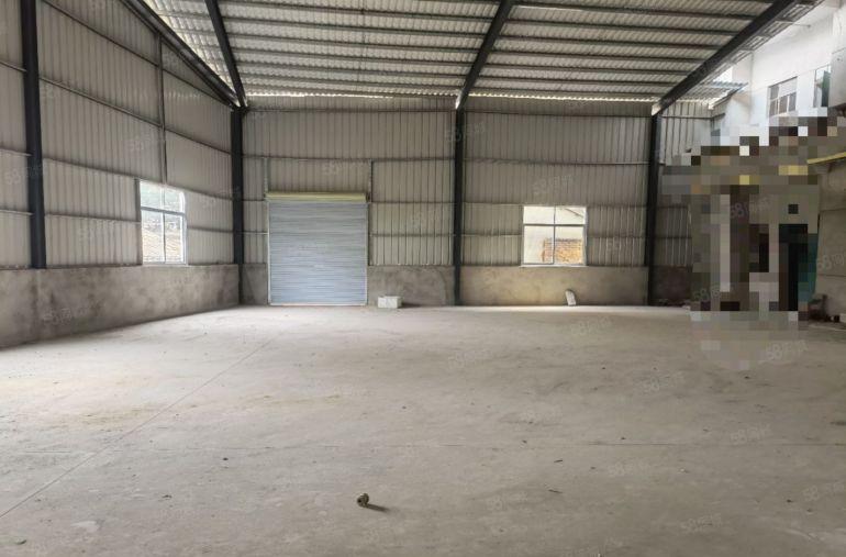 常平黄泥塘山边钢构无柱子300平方现成装修有水有电