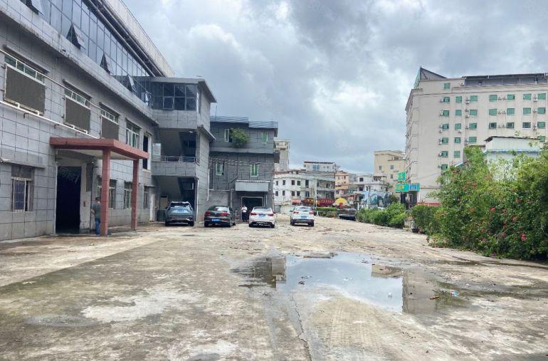 10块标准小独院，总面积5000平方，可签10年合同