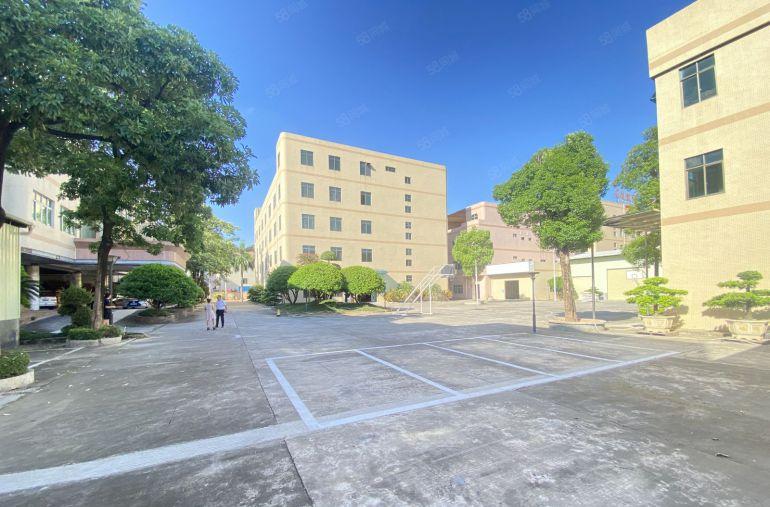 常平原房东独院厂房自带喷油环评和设备适合家具五金注塑等等