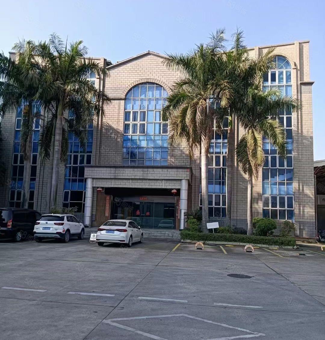 常平高速路口新空出单一层钢构8500平 水电齐全