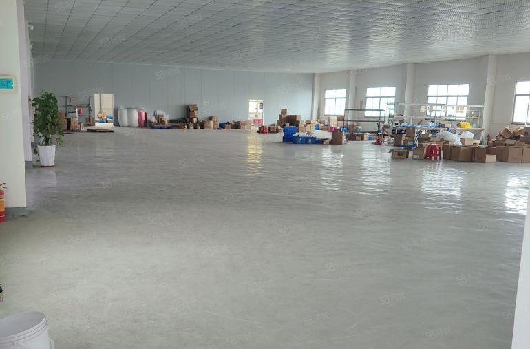 木伦产业园精装修2楼直租，共1400平方