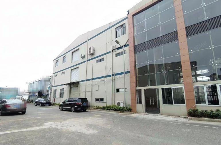 常平镇横江厦新出厂房，比邻常平北高速口，饭堂配套好招工