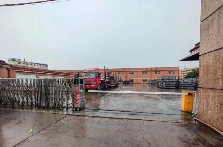 常平火车东站附近原房东单一层钢构独院特价厂房出租3500可分