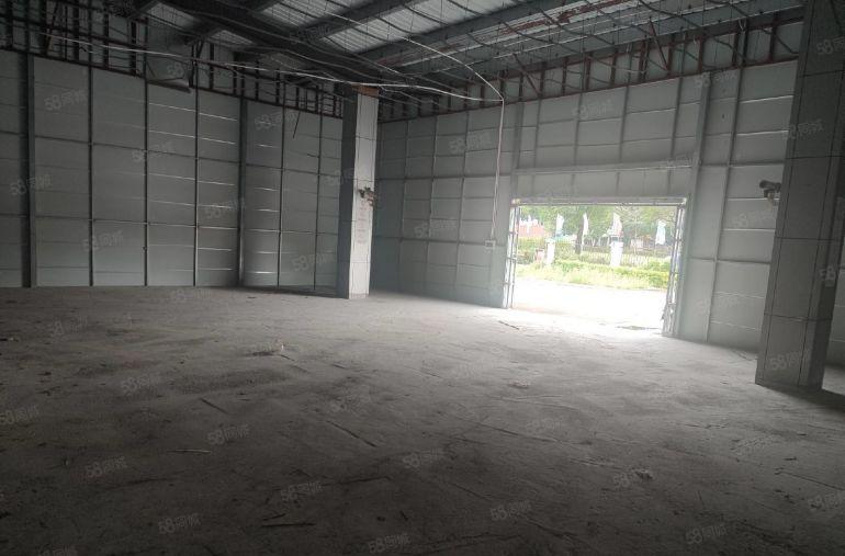 常平靠大朗金美村新出笋盘原房东滴水8米高钢构，空地广。