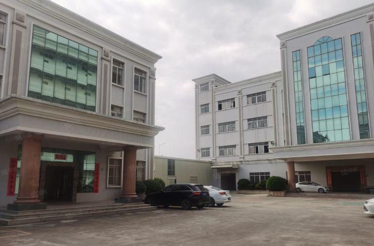 常平陈屋贝形象好空地大标准独院厂房分租一楼楼上各2000平方