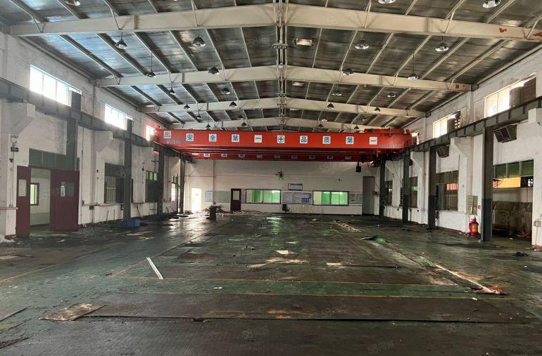 常平现成行车砖墙到顶1500平方，中间无柱子