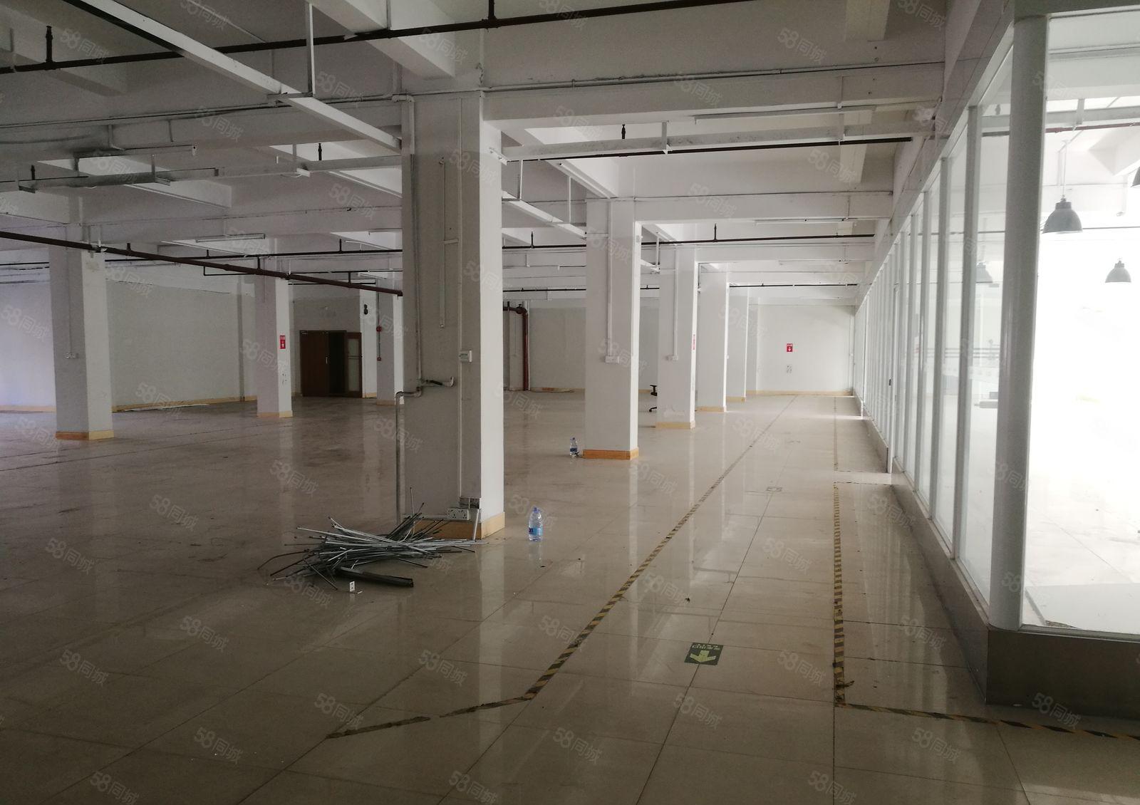 常平金美工业区新出楼上1500平米带装修，水电齐全，形象好