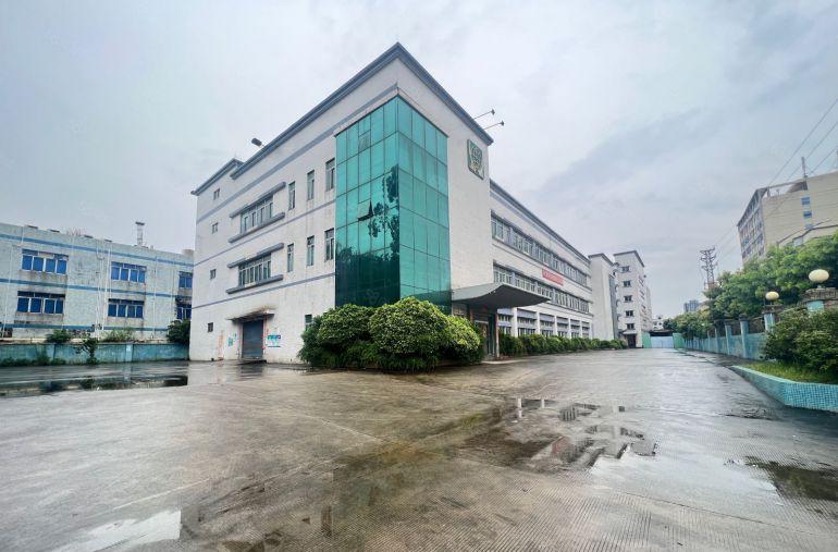 常平厂房出租 香港厂退租 超大空地水电过户原房东独门独院