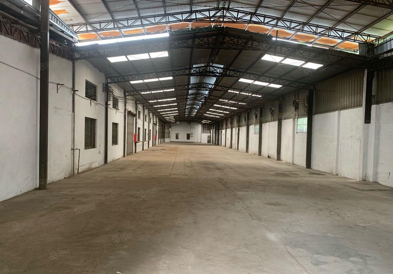 常平镇高速口新出钢构厂房，厂房内部好架行车，300平方起租