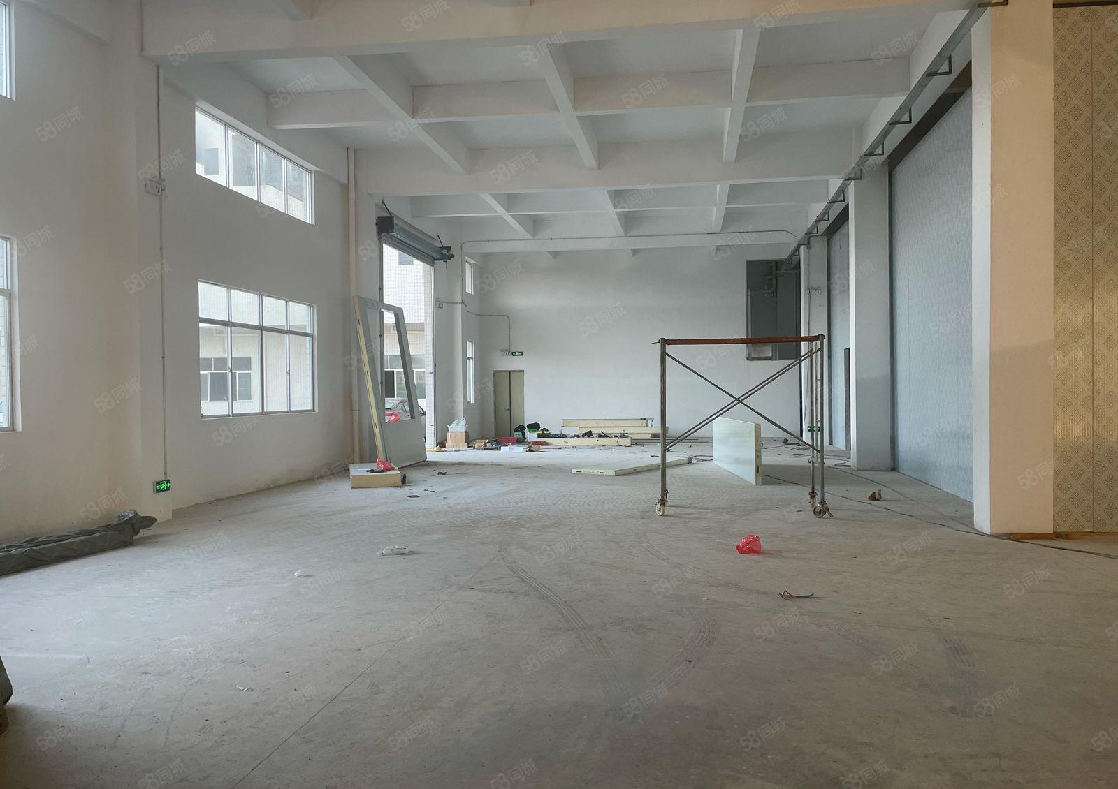 常平镇高速路口全新标准厂房招租