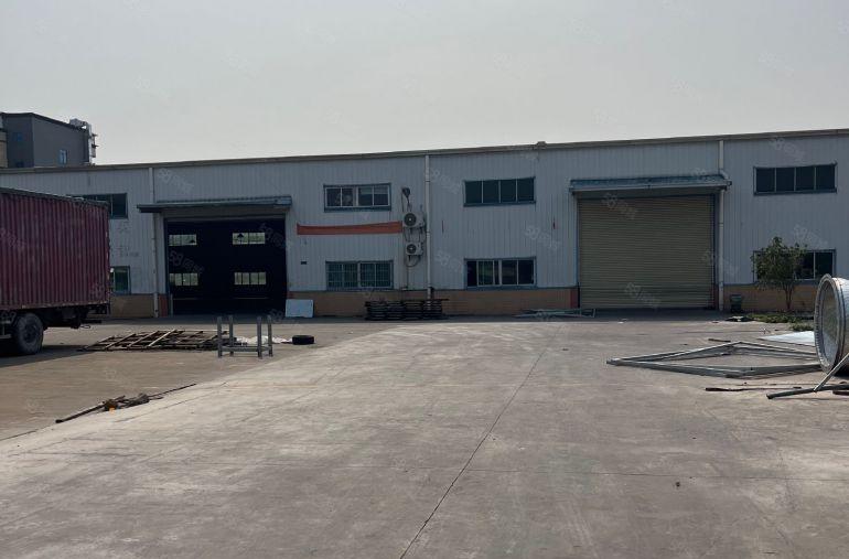 原房东独院单层厂房滴水8米，5800平方带行车，现成办公室