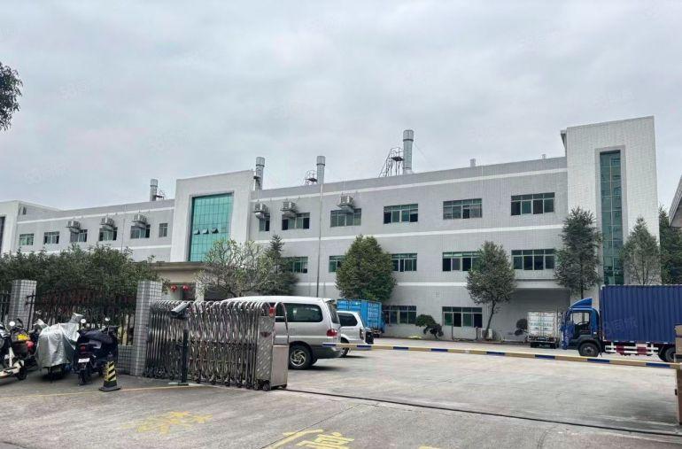 独门独院厂房出租一楼5.5米行业不限制，带有环评空地3000