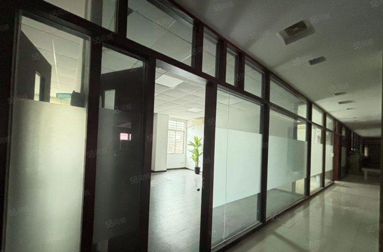 厚街沙塘原房东带精装修独门独院标准厂房出租4500方