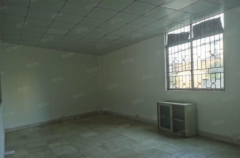 厚街6000方原房东独门独院低价厂房出租，精装修厂房，可分租