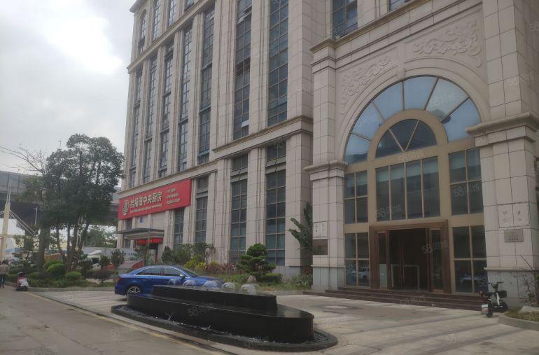 厚街工业大厦楼上1600平低价厂房出租，水电办公室齐全，