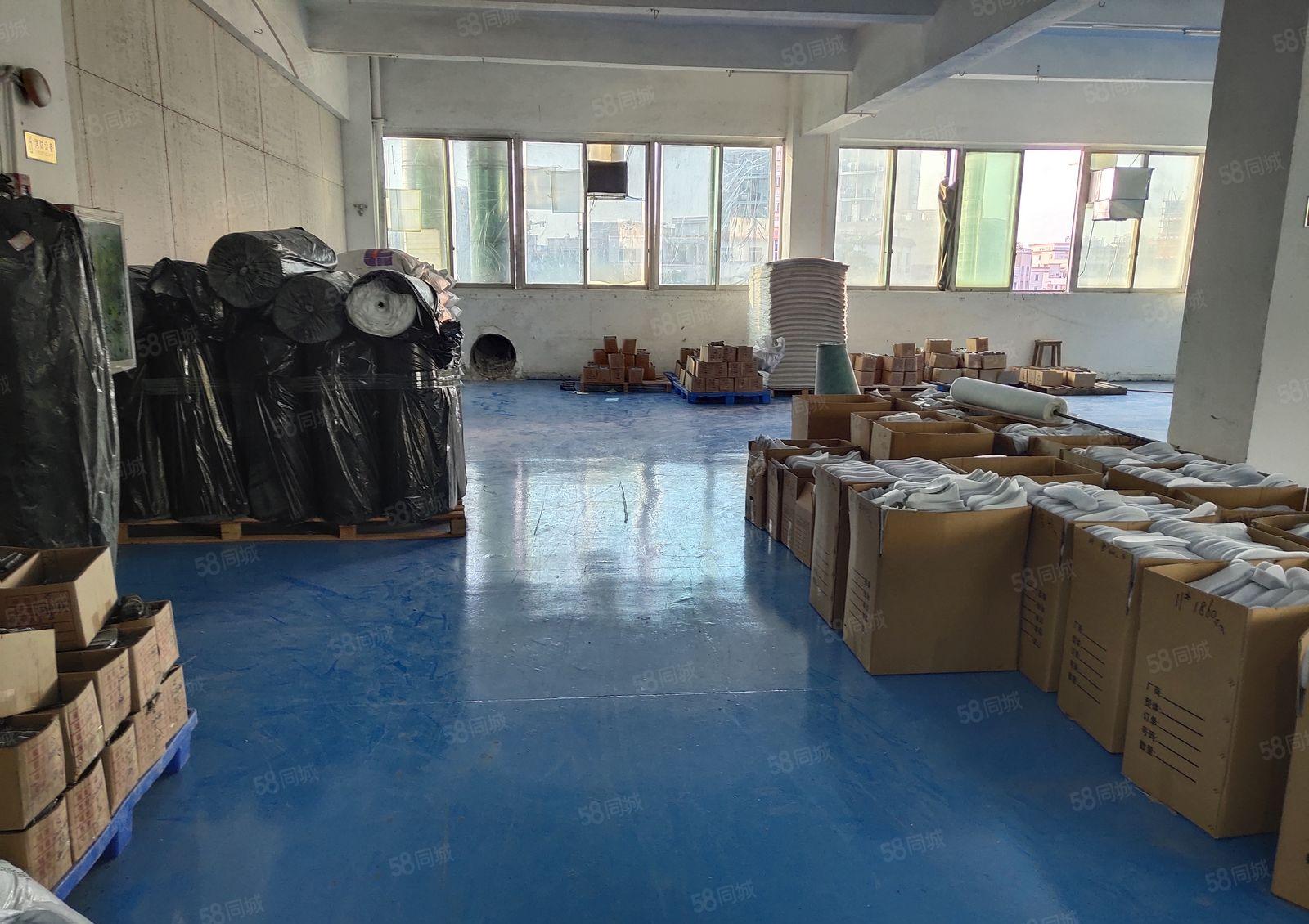 厚街新塘村楼上700平厂房出租 带地坪漆 水电齐全