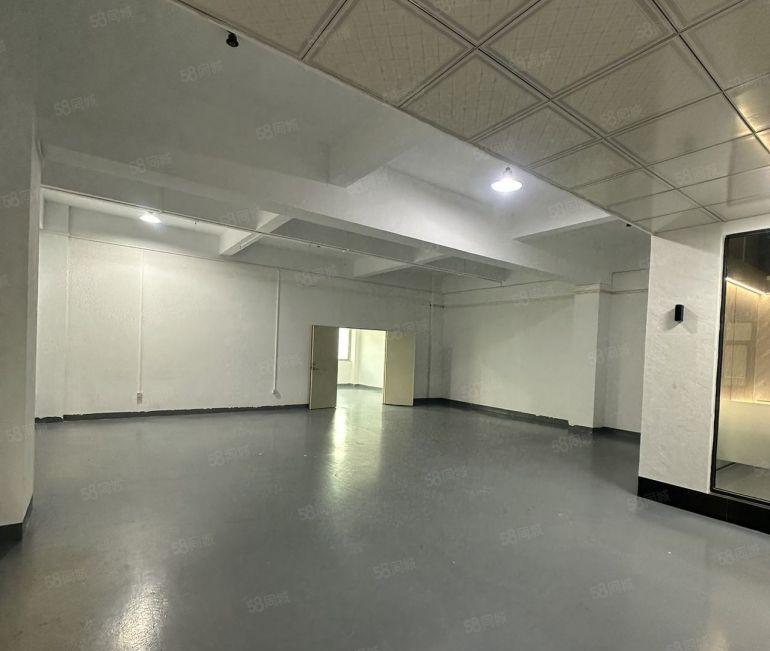 厚街厂房二楼400平精装修水电齐全厂房出租仓库出租空地出租