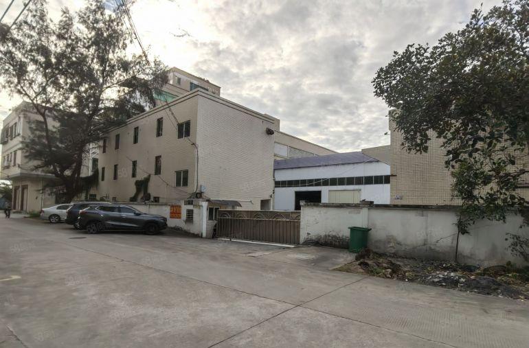 厚街单一层9 米高 独院厂房实际3500 方，配套办公楼宿舍