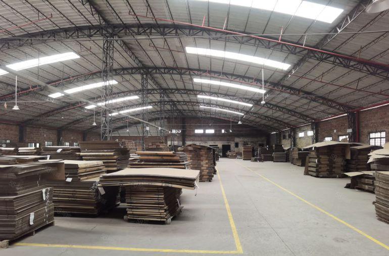 独院钢结构厂房仓库1700平原房东实际面积低价出租工业用地