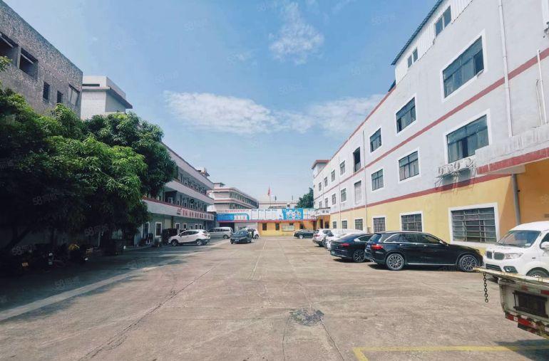 东莞厚街镇独门独院厂房出租，园区带3000平方空地用，形象好