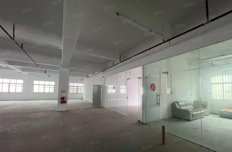 厚街镇涌口带现成装修厂房出租3200平米