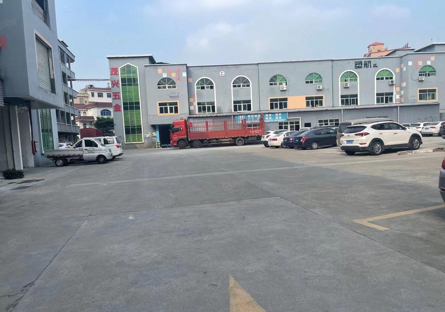 厚街中心地带新出工业用地标准一楼1650平现成装修可办环评